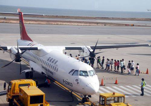 Máy bay rơi ở Đài Loan, 47 người thiệt mạng - 1