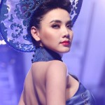 Xu hướng thời trang - Trang Nhung quyến rũ trở lại sàn catwalk