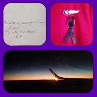 Tin tức trong ngày - Tiếp viên hàng không thế giới đồng loạt đeo ruy băng đen