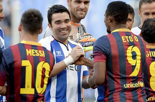 Messi, Eto’o tỏa sáng ngày chia tay Deco - 1