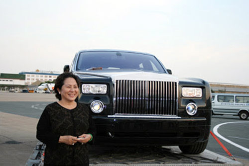 “Nữ đại gia Rolls Royce” nợ NH 3.700 tỷ đồng - 1