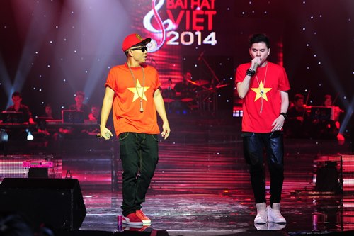 Bùi Anh Tuấn khoe khéo hình xăm trên cánh tay - 12