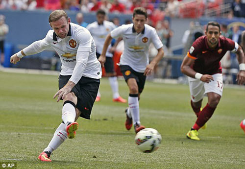 Roma - MU: Rooney rực sáng - 1