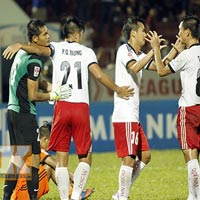 Bóng đá - Thắng sau "bão" tiêu cực, Đồng Nai ăn mừng như vô địch