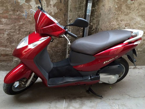 5 xe máy Honda vang bóng một thời ở Việt Nam - 1