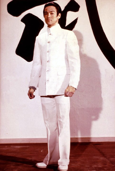 Phong cách thời trang sành điệu của Lý Tiểu Long - 16