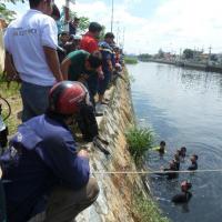 Pháp luật - Nhảy xuống kênh trốn công an, "con nghiện" chết đuối