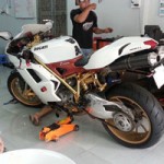 Ô tô - Xe máy - Ducati 848 EVO mạ vàng 24K đầu tiên tại Việt Nam