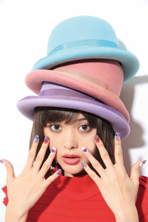 Cư dân mạng phát cuồng vì thiếu nữ lai đẹp hơn tranh - 8