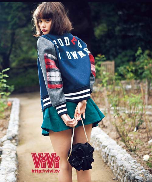 Cư dân mạng phát cuồng vì thiếu nữ lai đẹp hơn tranh - 3