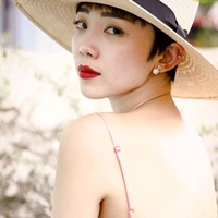 Bí quyết mặc đẹp - "Hở" chưa chắc đã hư!