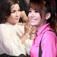 Ca nhạc - MTV - Trò cưng của Mỹ Linh bị "lột phụ kiện" trên sân khấu