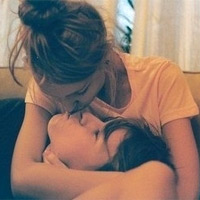 Bạn trẻ - Cuộc sống - Chị "yêu", em tưởng "quái vật"