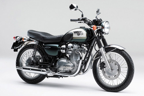 Kawasaki W800 2015: Cho người mê phong cách cổ điển - 1