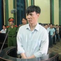 Pháp luật - Chồng đâm chết vợ vì bị... bạo hành