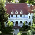 Tỷ phú âm nhạc và tội ác không thể tha thứ (Kỳ 3)