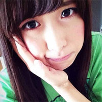 Bạn trẻ - Cuộc sống - Thiếu nữ Nhật rộ mốt chụp ảnh "giả đau răng"