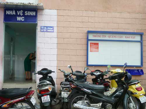 Đà Nẵng: DN được quảng cáo, rao vặt miễn phí cạnh... WC! - 3