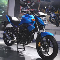 Ô tô - Xe máy - Xe côn tay giá rẻ Suzuki Gixxer 150 lên kệ
