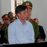 Pháp luật - Hoãn xử "đại án tham nhũng" nghìn tỷ vì vắng... luật sư