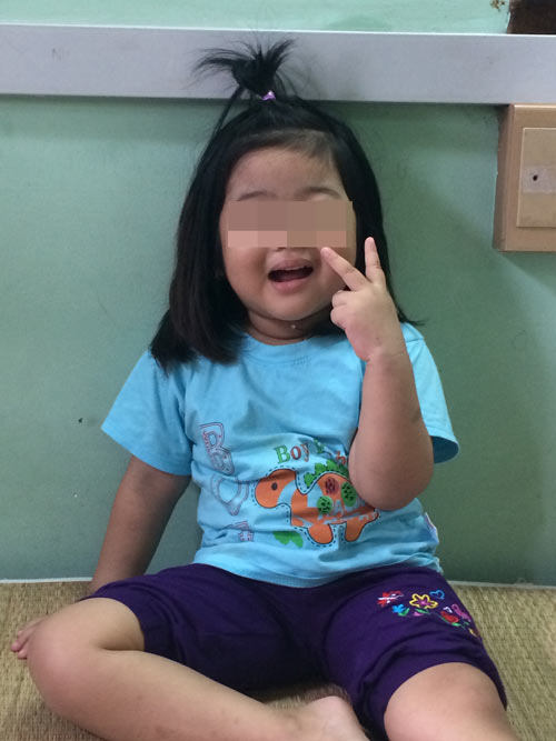 Cứu sống bé gái 4 tuổi hai lần hôn mê do bệnh hiếm gặp - 1