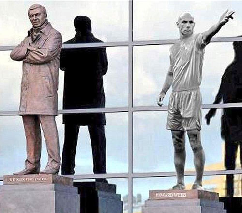 Howard Webb giải nghệ, MU chẳng cần tiếc nuối - 7