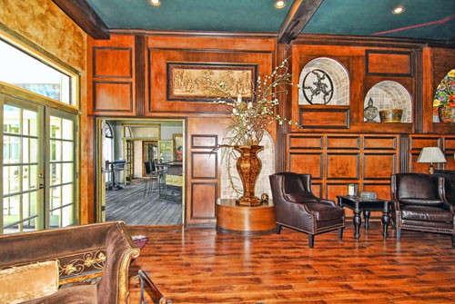 Thăm khu biệt thự rao giá 19,5 triệu đô của Michael Jackson - 8