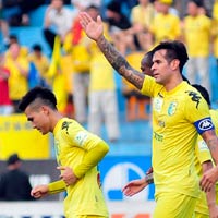 Bóng đá - Hà Nội.T&amp;T: "Nhà giàu" thời tiết kiệm