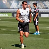 Bóng đá - Bale khoe cơ bắp cuồn cuộn không kém Ronaldo