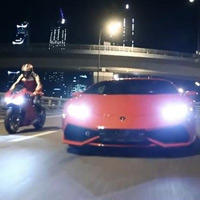 Ô tô - Xe máy - Siêu xe Lamborghini Huracan đọ sức siêu mô tô