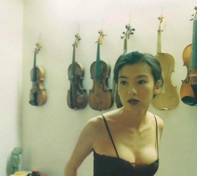 Lộ ảnh quá khứ "nổi loạn" của ngọc nữ Đài Loan - 3