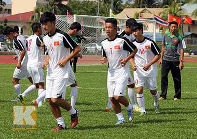 Cập nhật U19 VN–U21 Singapore: Mưa bàn thắng (KT) - 4