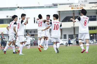 Cập nhật U19 VN–U21 Singapore: Mưa bàn thắng (KT) - 9