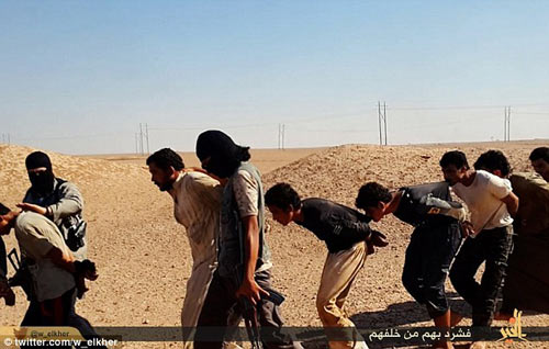 Iraq: Hình ảnh kinh hoàng về tội ác của khủng bố ISIS - 3