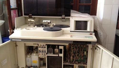 Bắt “trùm” chuyên buôn bán thiết bị y tế quá đát - 2