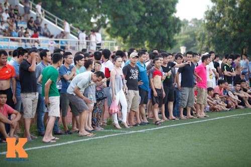 Xem "bóng đá phủi" đã hơn xem V-League - 4