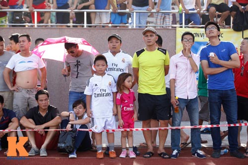 Xem "bóng đá phủi" đã hơn xem V-League - 10