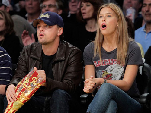 Những bóng hồng từng "kề môi áp má" Leonardo - 12