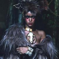 Ca nhạc - MTV - Rihanna cuốn hút với vẻ đẹp hoang dại