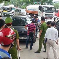 Pháp luật - Giết tài xế CRV: Vì sao Phó ban Tổ chức Quận ủy bị bắt