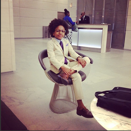 Vị giám đốc 10 tuổi gây "sốt" vì mặc đẹp - 13