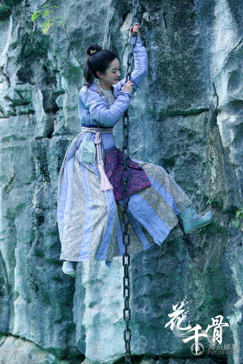 "Nụ hôn máu" xúc động của cặp sao Hoa ngữ - 4