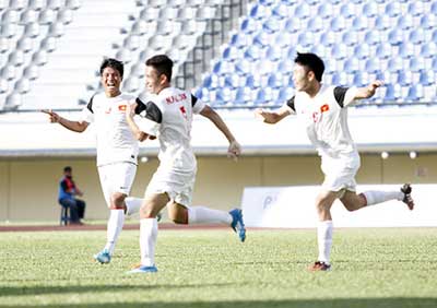 TRỰC TIẾP U19 VN - U19 Indonesia: Chiến thắng xứng đáng (KT) - 9