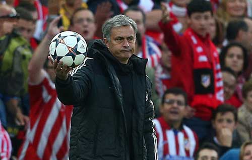 Chiến thuật ở NHA: Mourinho chống lại tất cả - 2