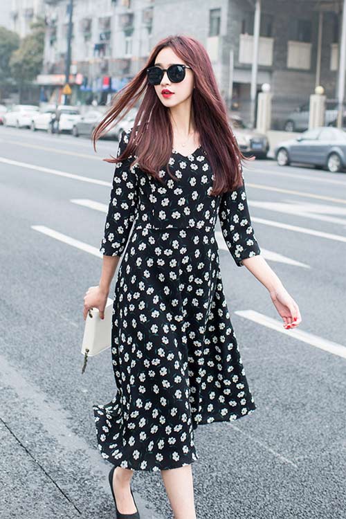 Mang hoa xuống phố đón thu - 2