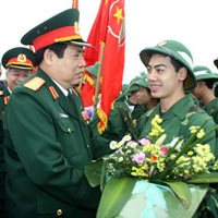 Tin tức trong ngày - Sẽ tuyển nhiều cán bộ, viên chức đi nghĩa vụ quân sự