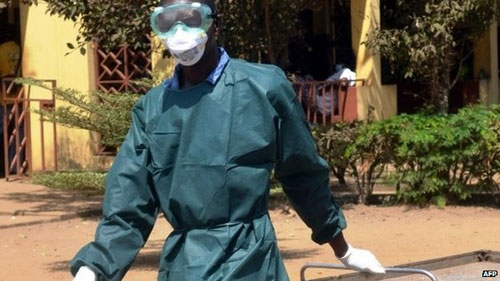 Singapore phủ nhận thông tin có trường hợp nhiễm Ebola - 1