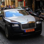 Ô tô - Xe máy - Samuel Eto’o &quot;cưỡi&quot; Rolls-Royce siêu sang dạo phố