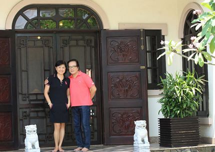 Elvis Phương: Suốt đời mang ơn vợ - 2