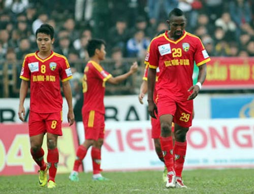 Đổ tiền vào play-off rồi làm gì? - 1